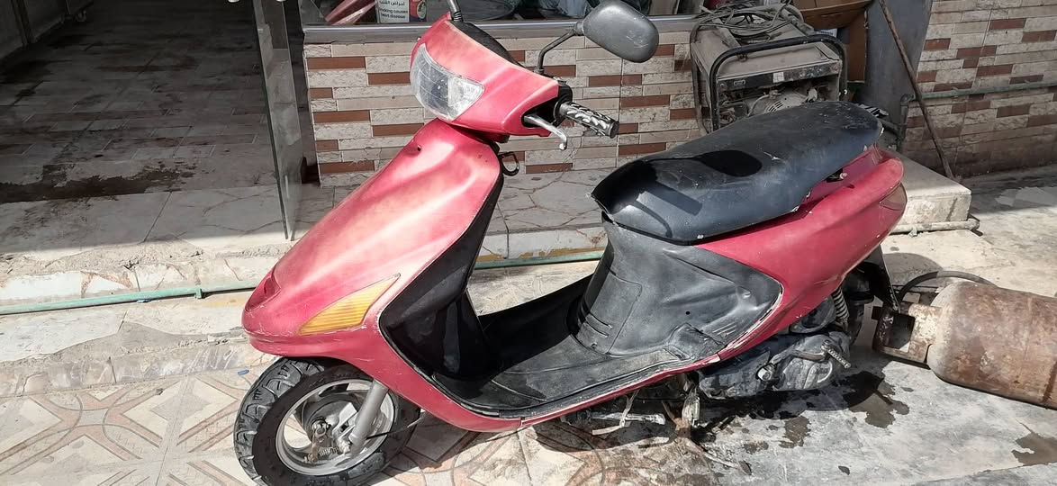 السلام عليكم فراشه تشتغل سلف وهندر السعر 475 وبيهه مجال مكانهه ديوانيه تقاطع اهل الشط مكلف بالنشر ***********
