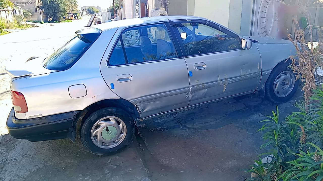 سلام عليكم النتره مديل ٩٣ رقم ديالى بأسمي سياره حلوه بيهه بعض الملاحظات الي موجوده بلصوره نقص بيهه بس مشط ستيرن تبريد شغال مجرد كمبريسر ضعيف اتصال على هذا الرقم *********** معروضه السياره ٣٠ ورقه بيهه مجال قليل حك الجيه
