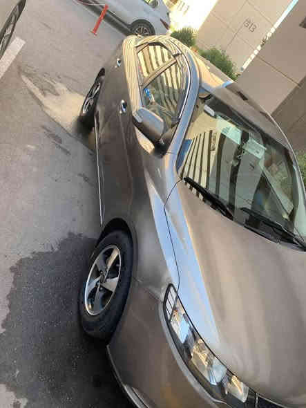 السلام عليكم كيا سيراتو خليجي ٢٠١٠ سياره على البلاد حتى الدعاميات بيه بارد بالباب الخلفي من الجهه اليمنه مكينه وكير مكفولات مكينه ١٦٠٠ دوش رقم انكليزي اربيل سنويه بأسمي فول مواصفات عدة البصمه جاهزه من كلشي استخدام شخصي ما متعوبه ماشيه ١٣١ سعره ١١٠ بيه مجال قليل مكانه بغداد الزعفرانيه هاتف ***********
