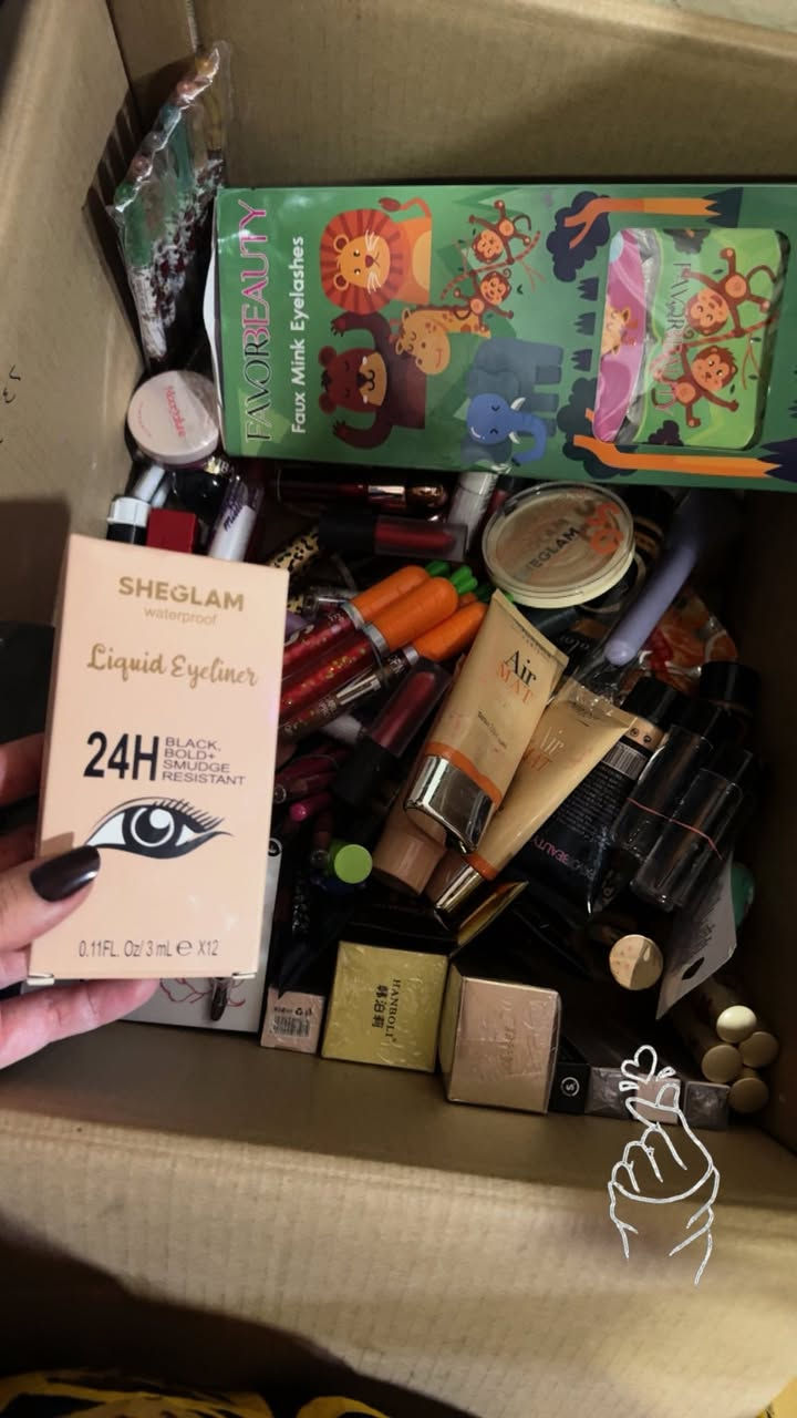 سلام عليكم 200قطعه مكياج لأصحاب المشاريع الصغيره تصفيه تعزيله كله جديد ماركات بيها شيكلام 100الف مع توصيل


**إذا كنت صاحب هذا الإعلان وتريد حذفه لأي سبب، رجاءا أرسل رسالة إلى الدعم الفني**