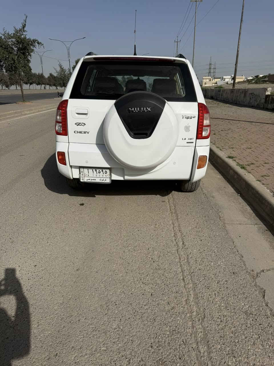 شيري تيگو موديل 2013رقم كركوك مشروع وطني جديد شرت تحويل وكالة دفتربنزين موجود بدون صبغ بدون ضربه بي شوية بارد من باب سكن والباقي كلها شرت كير مكينه تبريد تدفئة صدر كهربائي تايرات كلها شرت تراي وين ماتريد فول مواصفات سعرها 53بيها مجال  ***********  ***********
