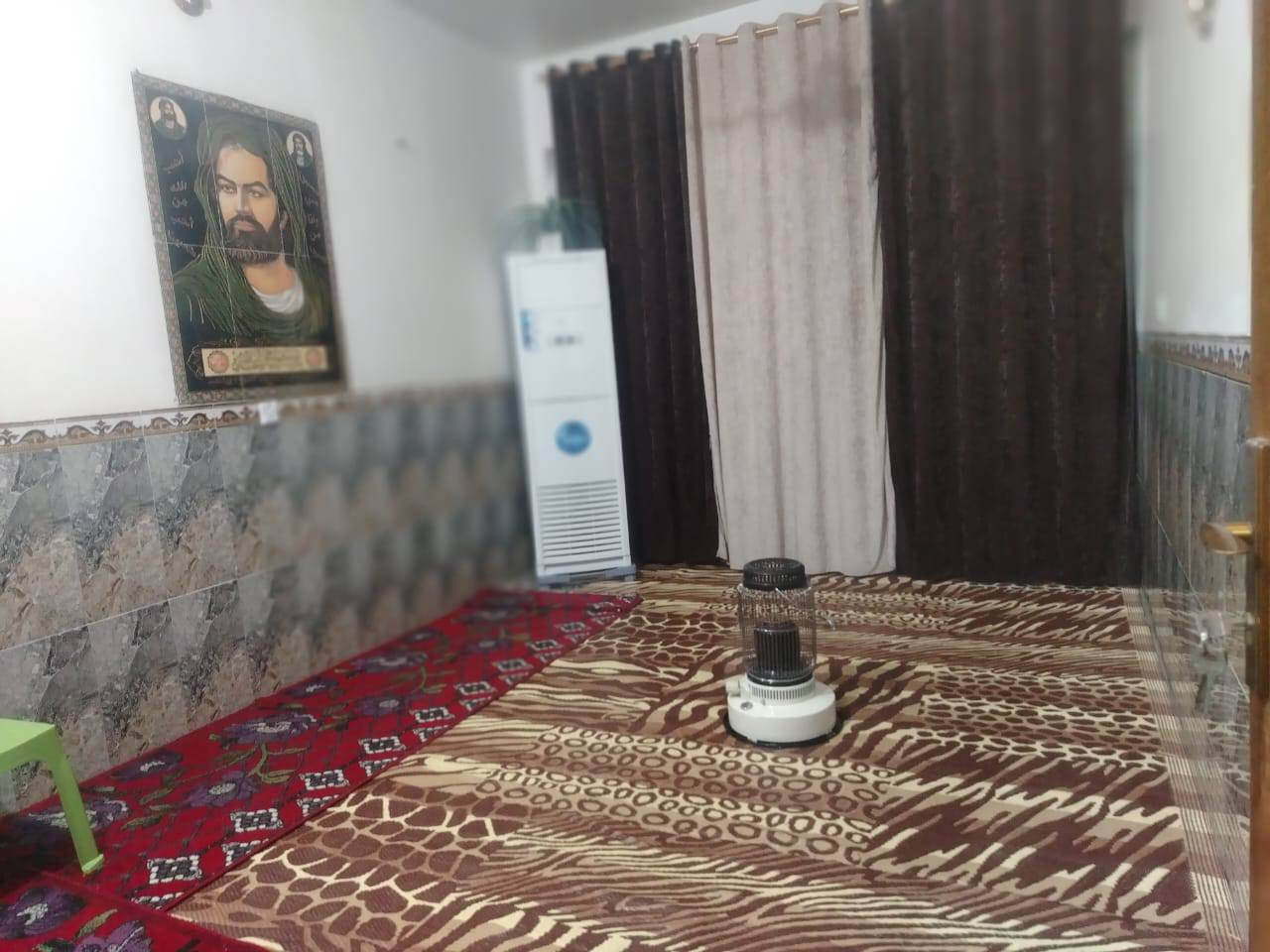 متوفر بيت  في منطقة السدة الزراعي بيت غلام شارع 15 أول فرع على اليمنى قرب افران القدوس المساحة 75 م طابقين يوجد فيه استقبال وصالة غرفة نوم اليوره غرفتين فوك
المزيد من المعلومات تصال على رقم التالي ***********
