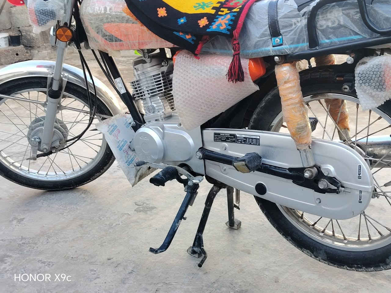 سلام عليكم دراجه نامه شبه اصلي مكفوله كفاله عامه موديل 2025 دراجه جديده شوفت العين وبعد احسن يشهد الله مكاني كربلاء ***********
