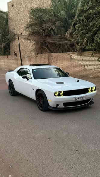 جالنجر sxt plus مكفولة من الحادث و الضرر و التبديل والغرق موديل ٢٠١٨
و بدون اي ايرباك السيارة

بيها بارد كم مكان وصبغ على كد شبر من بالجاملغ الخلفي جهة الراكب

فول مواصفات :

رادار امامي (مثبت سرعة متفاعل ) وتحذير تصادم رادار جانبي (نقطة عمياء )

رادار خلفي

حساس خلفي

فتحة سقف

بصمة تشغيل + تشغيل عن بعد سستم سماعات هارمن كاردن مُحيطية

كشنات جلد

كشنات كهرباء

ندفئة تبريد كشنات

تدفئة ستيرن

ستيرن تحكم كهربائي

زنون - عالي ناصي - كشافات

شاشة جبيرة ابل كار بلي

مكفولة من اي نقص

ادامة كاملة للسيارة من منظومة البانزين و التيارات و الصدر وكالة اصلي ماشية 101 الف مايل

السعر١٨٩

مكان السيارة الصليخ ال٦٠٠

***********
