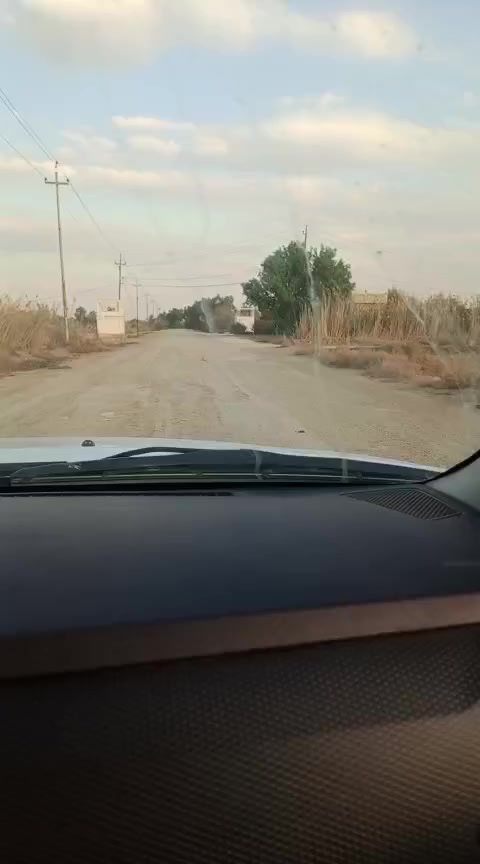 يا الله 
4دونم زراعي عقد 35 مزروع مع بيت سكن مع ماطور ماء للسقي 
خدمات متوفرة ماء كهرباء 
عنوانه كوت حي الجهاد زنابره قرب السيطره القديمه نهاية التبليط..
معروض لدى مكتب دلالية الزاملي 
الإستفسار الاتصال.
***********.
سيد مرتضى الزاملي.
