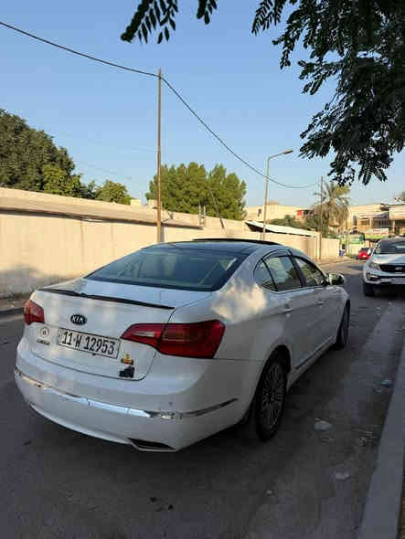 كيا كادينزا خليجي  2011 فول 1/1 للاخير ومكفولة
السعر 127 ورقة وبيها مجال بسيط  
مكفولة من الصبغ فقط بيها مكانات بارد 
محرك وكير وصدر وتبريد نضيفات جدا 
محرك v6 3500 
رقم بغداد جديد بأسمي 
فول مواصفات VIP
بانوراما دبل سلايد 
بصمة 
كشانة جلد 
تبريد قطعتين 
اشارة ترحيب بالمرآة+ اشاير بالمري  
حساسات خلفية 
مكاني بغداد المنصور للأستفسار 
***********
***********
***********( فقط. واتساب)
