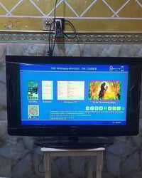 شاشه نضيف حيل ام قاعدة مو صني ياباني اصلي حجم ٤٠ ‎0788 540 7112