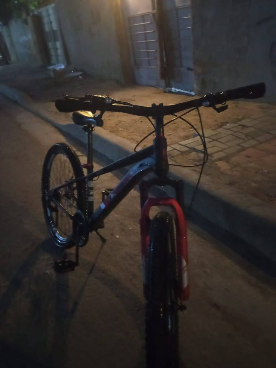 سلام عليكم بايسكل للبيع حجم 25 عنوان جسر ديالى قديم مستشفى ساهرون وسعر خاص


**إذا كنت صاحب هذا الإعلان وتريد حذفه لأي سبب، رجاءا أرسل رسالة إلى الدعم الفني**