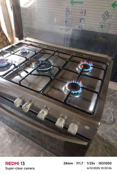 طباخ جبسن امريكي 
جديد مستعمل قليل سعر 300
توجد خدمة توصل بكرو
الشراي يراسل الصفحة أو يتصل *********** أو وتساب
