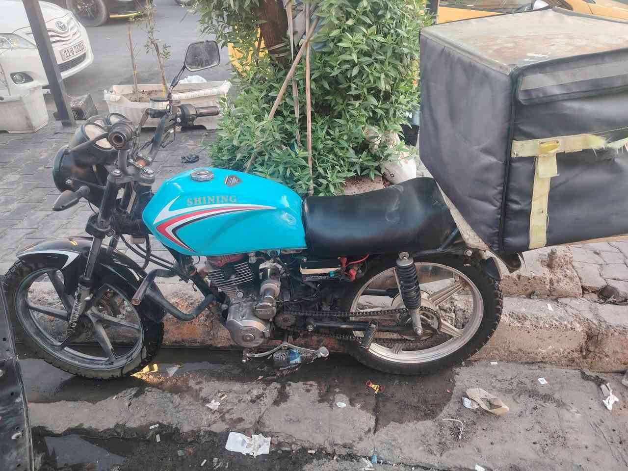 السلام عليكم سونليك مرقم بغداد ببها نقوصات بصيطه محرك ما مفتوح سعر 900 بيها مجال حك جيه ***********
