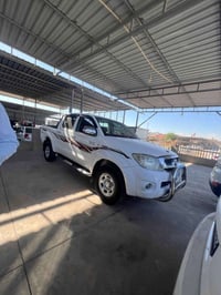 هايلوكس • ٢٠٠٩ • دبل اكسل