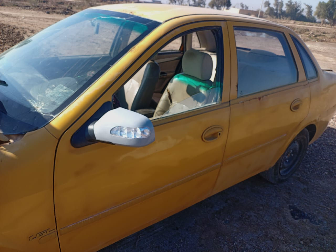 سلام عليكم 

ابـــــيع بــــ 12 ورقــــــــة

. . . ليفان موديل 11

.. . . يرادلها ترتيب يدات بيبان دعامية 

شرط صدر جديد امامي خلفي

شرط بدون طسه

بيع مستعجل

بــــ 12 ورقه

وب 11 ورقه . . .ابيــــع

***********
