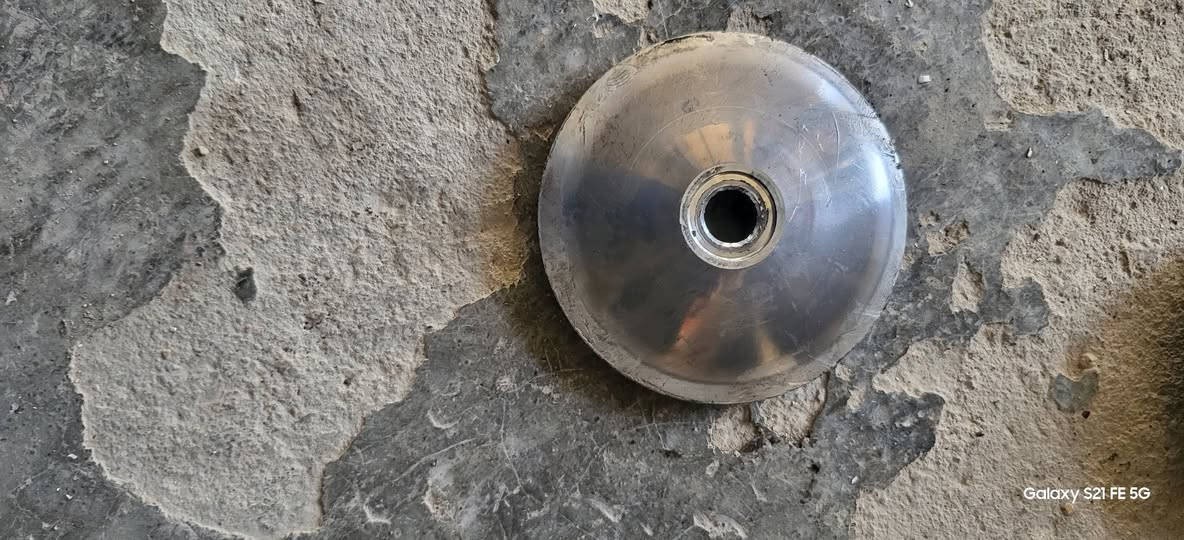 عليكم 
اغراض دراجه ٦٠ بطه 
شتحتاج موجود 
ويل مع تاير خلفي سعره ١٥ الف
كابريتر شغال سعره ٧٠٠٠الف
كشن مع الحاضن سعره ١٠ الف
روله جديده سعرها ١٥ الف
هورن ابلاش
يده ابريك كامله سعرها ٦ الف
اكلج جديد سعره ٨ الف
حاضن امامي سعره ٥ الف
حاظن امامي سعره ٦ الف
ترايش صفحات يمنه مع يسره سعرهن ٨ الف
مكاني بغداد حي البتول 
***********
