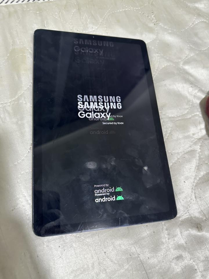 السلام عليكم مكلفه بالنشر ايباد سامسونك بسعر 400 وبي مجال قليل


**إذا كنت صاحب هذا الإعلان وتريد حذفه لأي سبب، رجاءا أرسل رسالة إلى الدعم الفني**