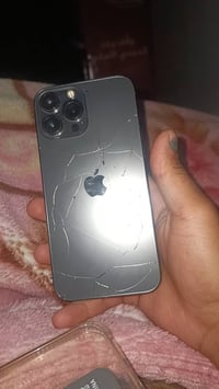 آيفون ١٣ برو ماكس • بطارية ٨٠٪ • ظهر نظيف