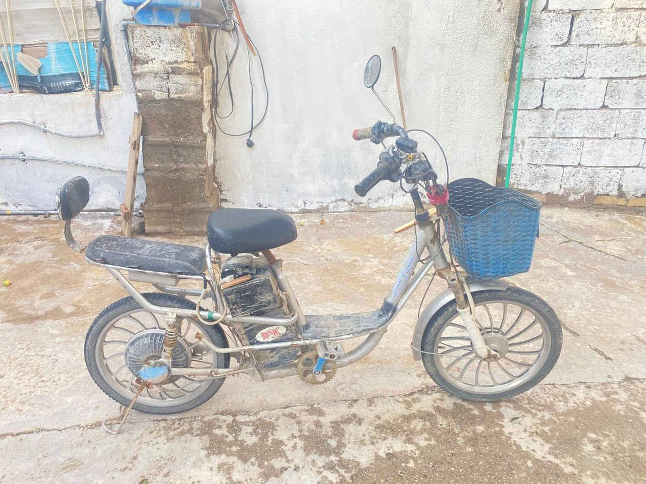 ديالى بعقوبة بهرز نظيف جدا نقص بس بطاريات


**إذا كنت صاحب هذا الإعلان وتريد حذفه لأي سبب، رجاءا أرسل رسالة إلى الدعم الفني**