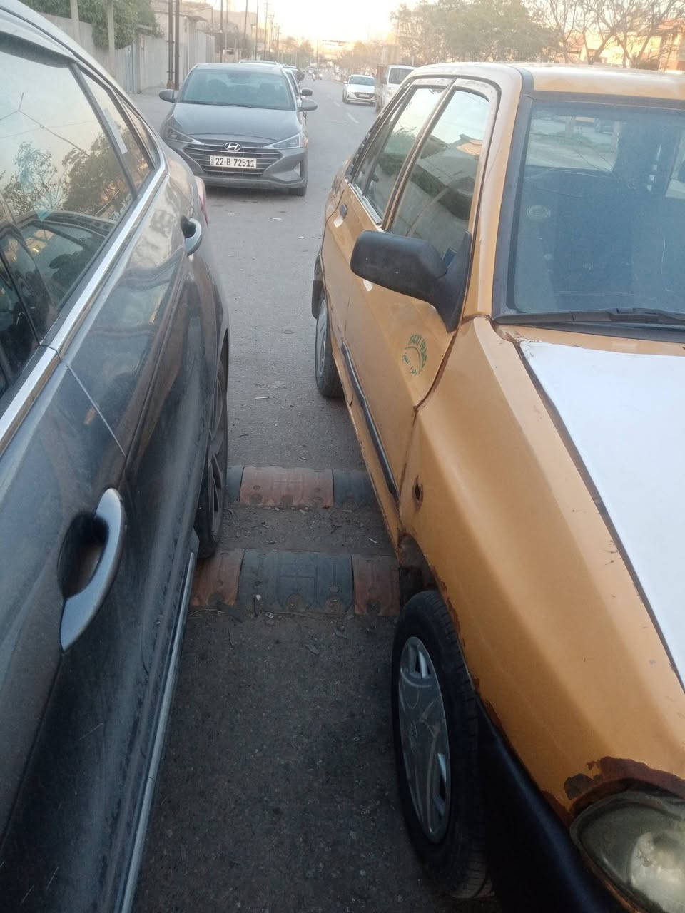 سايبه موديل 11 رقم بغداد صاحب الشرعي بالموصل تيد وكاله التحويل كربون ما مسجله انت  انت تسجل لها على كربون ومطلوبه هي 600,000 غرامات مرور سفر عليها سنويتها 17 ثانويه ساقطه تواصل على الرقم ***********.      السعر 15 وبيها مجال للشراي
