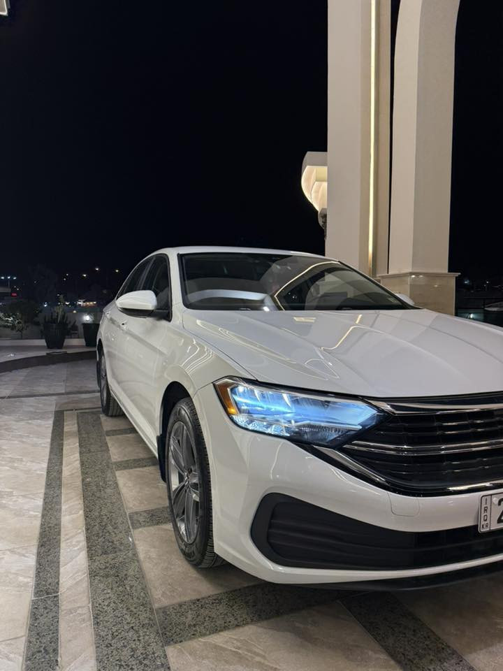 جيتا 2024 SE
ضرر جاملغ الخلفي فقط.   الايربكات كلها سليمه 
كشنات جلد تدفئه هي مواصفات ال SE رقم شاصي والسونار مرفق مع صور 
الشراي عل واتس ***********
