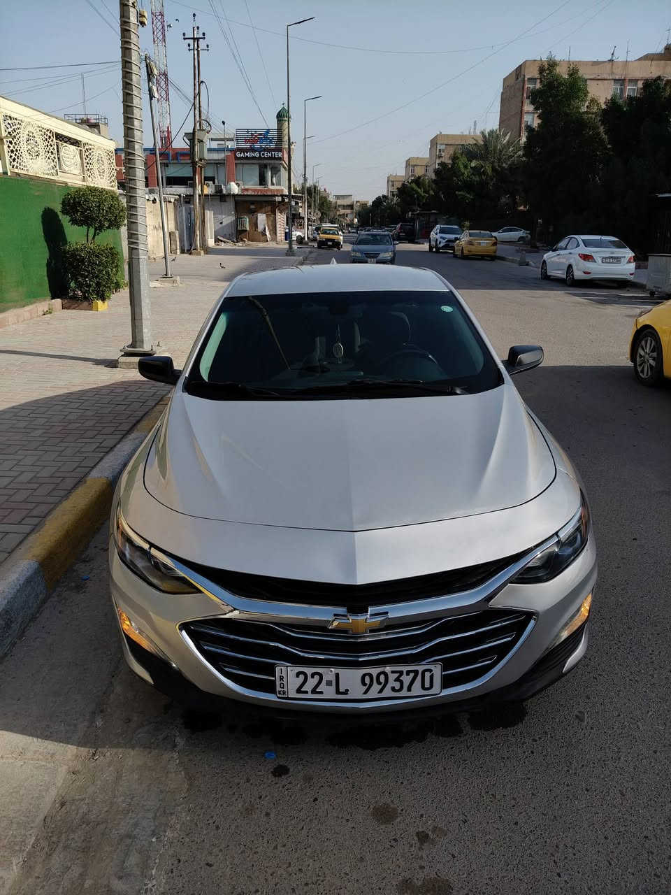 شوفرليت ماليبو 2022 LT
للمراوس فقط
السياره وارد امريكي
حادثه فقط بنيد من فوك مبدل ومصبوغ راديترات مراوح بلاديه شرط الفحص
وبيهه خشم الجاملغ على كد اربع اصابع بارد مال رجعة الايت ممبينه بالصور
واكو طخه صغيرة بالجاملغ الخلفي مال دراجه 
لا واكع صبغ ولا ابد وهم ممبينه بالصور
بدون شاصي بدون لغد ايرباك ستيرن فقط راجع سستم 
السياره مشي امريكا 44 ميل وحاليا 78 ميل
السياره رقم اربيل بأسمي  9/1/2025
رقمته على ايدي بأسمي وهاي صورهه وصور الحادث وصور السيارة اول مادخلت للعراق
مواصفات
بصمة تشغيل
بصمات ابواب
تشغيل عن بعد
اوتو ستوب
هاندبريك بصمه
شاشه كبيره
كامره دواره
كشن سايق كهرباء
بكلايتات لد بلادي
مري كهرباء
تدفئة كشنات
محرك 1500
السياره جاهزه مجهزه بدون اي نقص 
رقم شاصي
1G1ZD5ST6NF148019
السعر 135$
***********
***********
