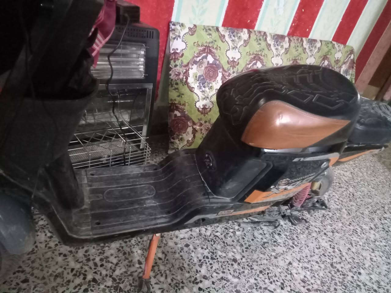 السلام عليكم شباب دراجه شحن X٩٠٠  دراجه نضيفه بطاريات بحاله    جيده  فقط يرادله نواقص بسيطه مثل جاملغ هيج وغيرها مكاني بغداد ابو غريب السعر قيمه بلي يرظي الله


**إذا كنت صاحب هذا الإعلان وتريد حذفه لأي سبب، رجاءا أرسل رسالة إلى الدعم الفني**