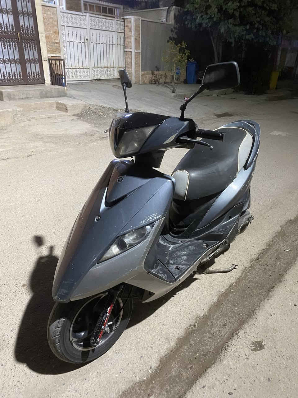 سلام عليكم ثعلب 140 🛵للبيع  مكاني بغداد شعب رايده 550 وبيها مجال ***********
دراجه شغاله تراي وين ميعجبك ✈️ كهربايات شغاله اشاير هورن لايت بك لايت💡 تايرات بريكات كامله 💯 دراجه شلعه معدل تعجبك مكينه مفتوحه وشرط وين ميعجبك افحص 
نوزل ٢٠٠٨  دراجه كله. ختم واحد 🧿 كفراته كامله مابيه نقص برغي واحد بس واقيه مال طين جوه تانكي فقط شراي يتصل او يراسل وبخدمتكم ☘️
