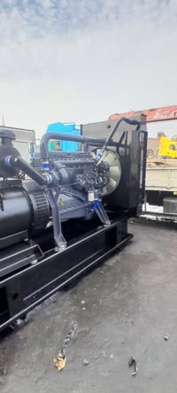 تجهيز مولد سكانيا 113بم 88توليد 300kva اتصل 07702530490☎️ 07848191741📞