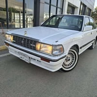 سيدان • 1990 • محرك VVT