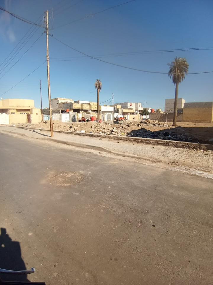 قطع للبيع مساحه 450م تقسم حسب الطلب تريد 100 تريد 150 تريد 200 تتوفر بيه جميع الخدمات كهرباء تبليط مجاري ماء سند 25 المكان سيد جميل قرب شارع 20
للستفسار ***********
