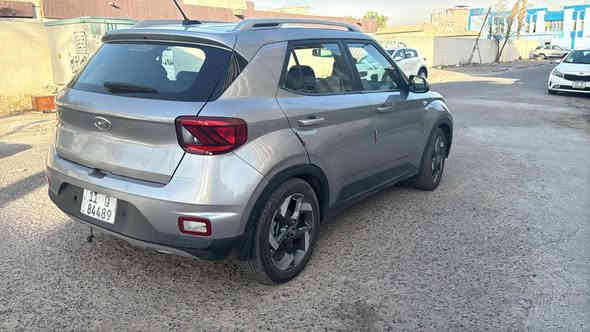 سلام عليكم:
للبيع فينو 2023 نظيفة وفول مواصفات 
فتحة سقف حساس امامي وجانبي وخلفي
تحكم استيرن وسويج مو بصمه 
رقم بغداد 
السعر: 122 $
للأستفسار: ***********
المكان: بغداد شارع فلسطين
