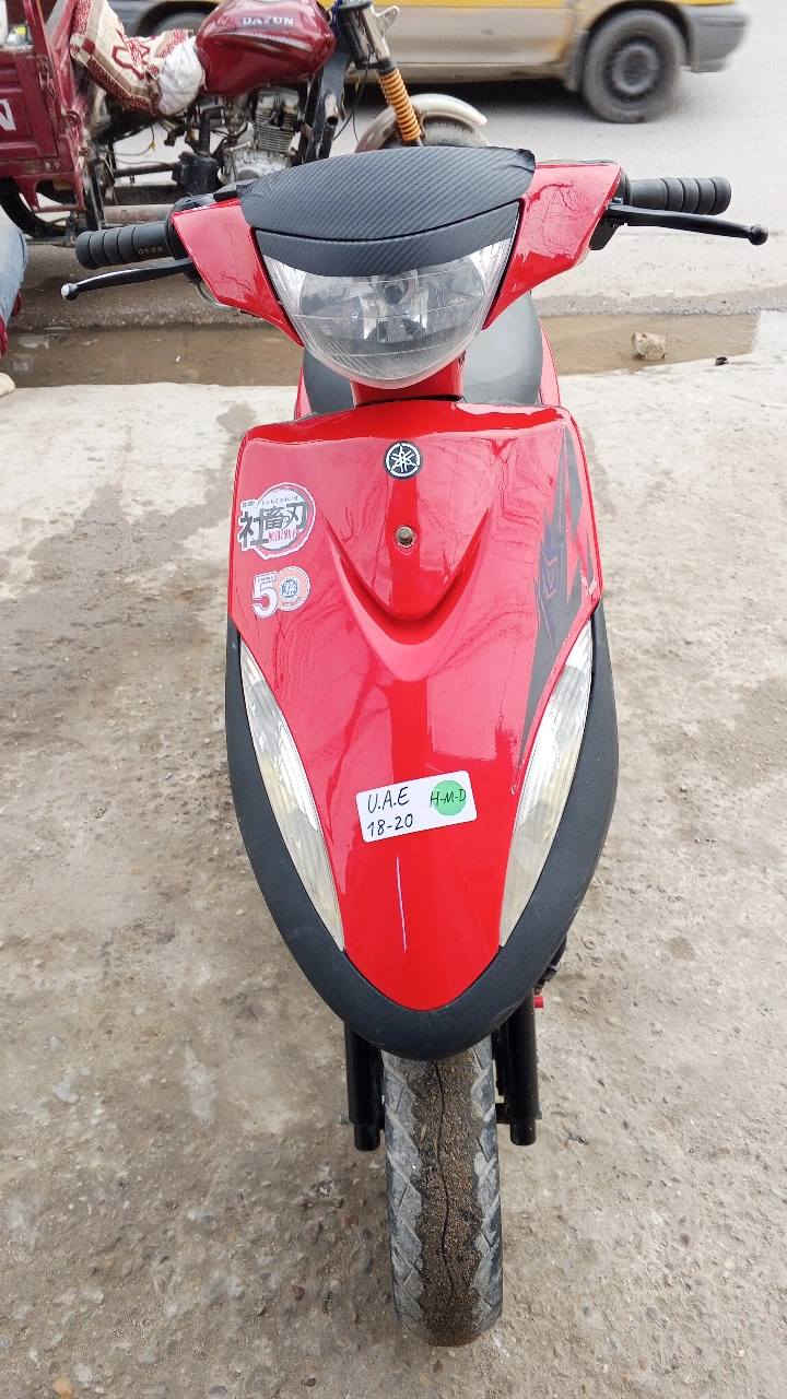 السلام عليكم دراجة ماكس عدلة للبيع
دراجة بيها ويالة مشيف رياضي+ صالنصة اف ام 
اشاير بريك حساسات كلها شغال+ مكينة خرسة مكفولة من كلشي اكسل مكفول لاصوت ولا دوية + كلجات رياضي امامي خلفي + دراجة مال جناية نكرة هندر واحد السعر 650 وبيها مجال / الامين الثانية / + دراجة نضيفة مو راكضة / *********** / ***********
