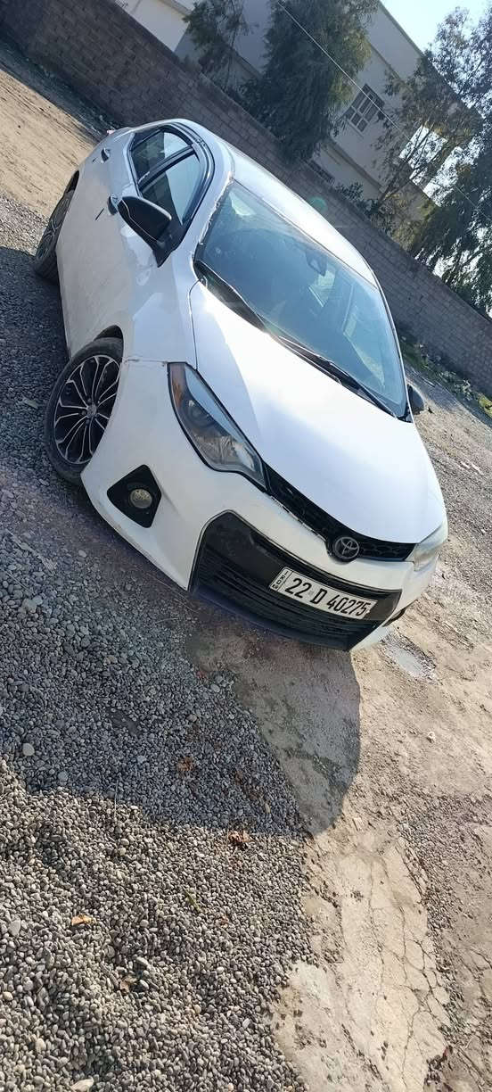 بسعر 92 ورقه قفل $
كورلا 2015 امريكي محرك 18 سياره تاكيه ع صفحه السكن وصبغ عام بيها معجون بدون داخل
 إتصال فقط 
‏‪***********‬‏
