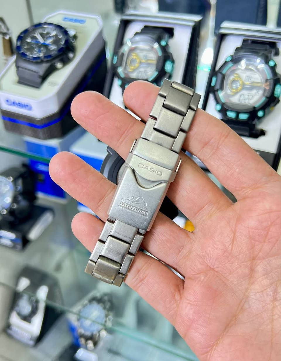 كاسيو باثفايندر تيتانيوم
مستخدم / ضمان 6 اشهر
قطر 51 / رقم الموديل PAG-240T
يوجد توصيل مجانا لجميع المحافظات
للاستفسار واتساب ***********
تليگرام https://t.me/OscarForWatches
#اوسكار #الاصلي_والمضمون_فقط
