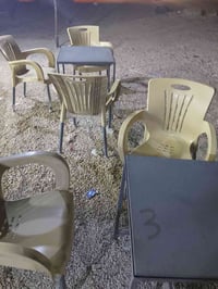 ميز • ٨ قطع • الحر السواده