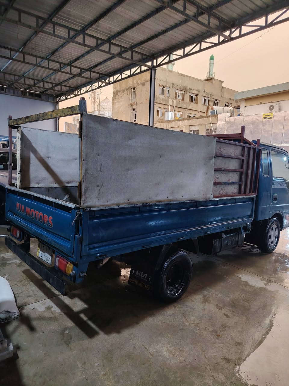 كيا حمل فنتيره کرکوک 1998 
ضربه و خیاس وشاصي شرط 
رقم شاصي واضح 
حدادیه كهربائيه جدید فحلات و تایرات و باتري جدید كشن جلد ابو عیون سنویه عاج جدید شرط تحویل و غرامات رقم كركوك محرك قبل شهر مجفت عینه و كلج جدید ( سعر 63 بی مجال حک الجیە  ***********)
