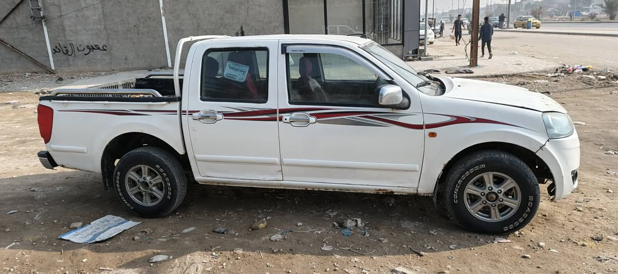 بيكم كريت ويل موديل 2012
لبيع مكينه وكير وشاصي وحداديه وتخم تاير مكفول مكفل كل شرعيات السيارة 
السعر ٥٥ وبيه مجال قليل حك الجيه 
مكان السيارة نجف حي العسكري اتصل ع الرقم***********
***********
