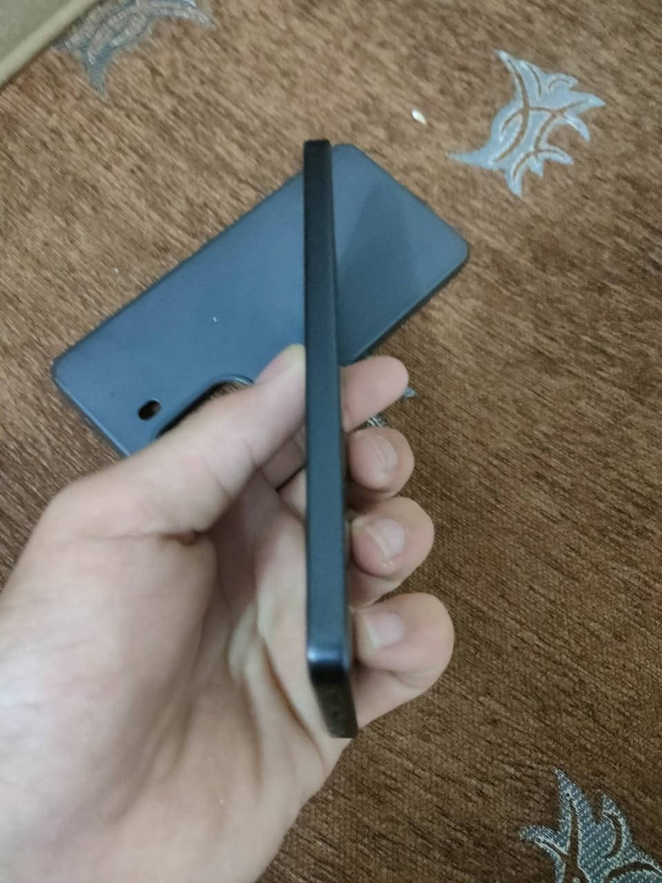 السلام عليكم اخون بوكو 7اكس ابرو ذاكره256جهاز نصيف كامل ملاحقاته كارتونته موجوده السعر 400وبي مجالل للتواصل خاص او ***********
