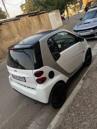 مرسيدس • ٢٠١٠ • رقم بغداد