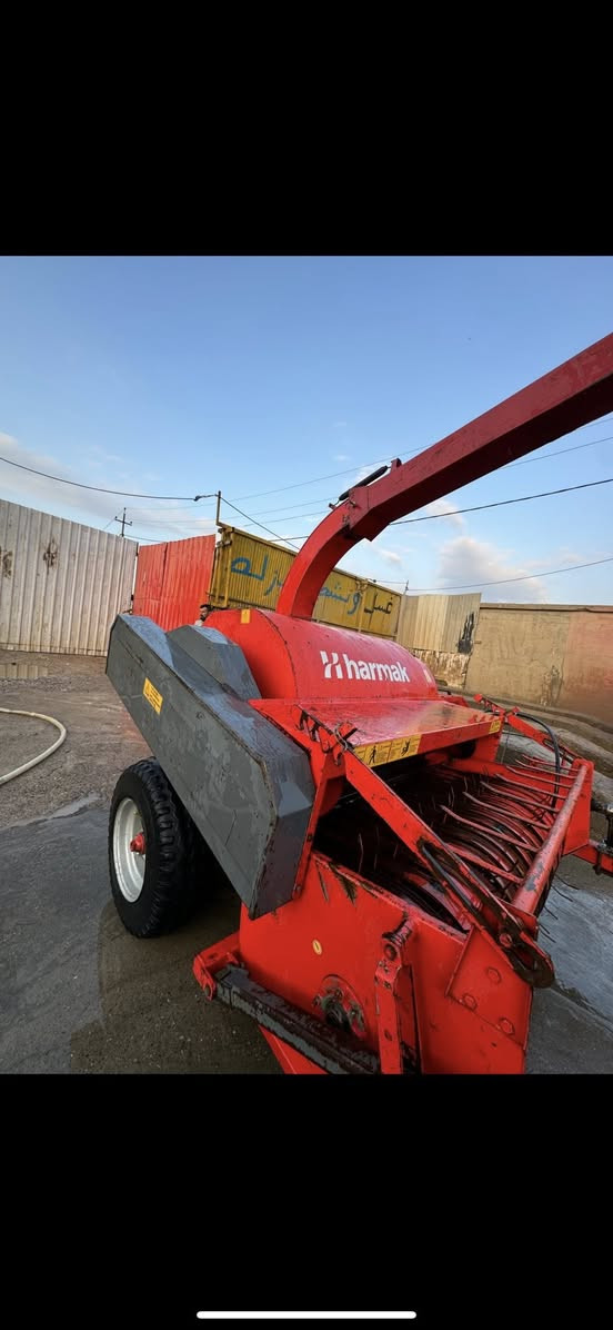 السلام عليكم اخوان موجود دكاكه هارمك موديل 2020تسع شلف دكاكه نضيفه بمعنى الكلمه تواير جد سراد جديد شلف جدد ماتصرف عليها الف دينار جاهزه علا عمل العنوان  موصل /***********اس***********
