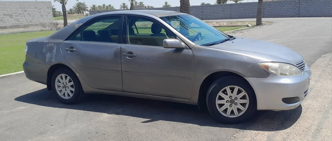 السلام عليكم  ...
للبيع كامري موديل2006 وارد امريكي محرك 2400
السيارة بيه جراد التبريد فقط كمبريسر، مكينة وگير بحالة جيدة فول
سنويه بأسمي 
رقم انكليزي بغداد 
السعر $78 
العنوان بغداد التاجي 

***********
***********
كورك واتساب
