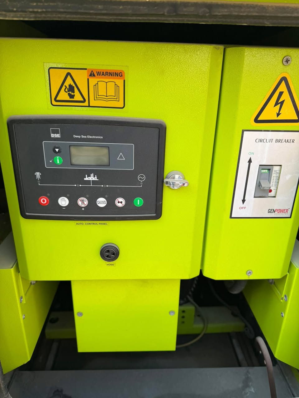 #جديدنا_لاينتهي[0️⃣7️⃣8️⃣1️⃣2️⃣3️⃣4️⃣5️⃣2️⃣3️⃣2️⃣]
🔷نوع المحرك:بيركنز انكليزي 🇬🇧
🔷القدره:15KVA
🔷المحرك:3بستم
🔷نوع الملف:لوري سومر فرنسي🇫🇷
🔷عدد ساعات التشغيل:220 ساعة ⏰
🔷كاتم جين باور 100%🇹🇷
🔷مع سسستم بروتكشن كامل للحمايه ونظام اوتو Ato
🔷مع خزان وقود 150L
🔷لمعرفة السعر فقط الاتصال:-
🔷☎️رقم الهاتف:0️⃣7️⃣8️⃣1️⃣2️⃣3️⃣4️⃣5️⃣2️⃣3️⃣2️⃣
#علي_الباشا
🔷العنوان:بابل/الحله/الجزائر-مجاور مستشفى الحياة-ومقابيل ملعب الجزائر
🔷يوجد توصيل لجميع محافظات العراق 🇮🇶 🛻🛻


**إذا كنت صاحب هذا الإعلان وتريد حذفه لأي سبب، رجاءا أرسل رسالة إلى الدعم الفني**