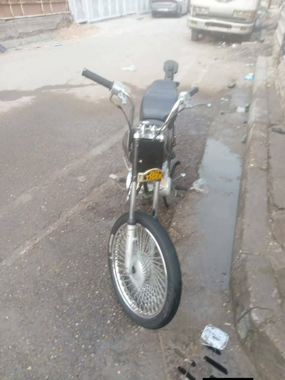 للبيع قرب تقاطع درويش متوفر  ورقم واتساب ***********
