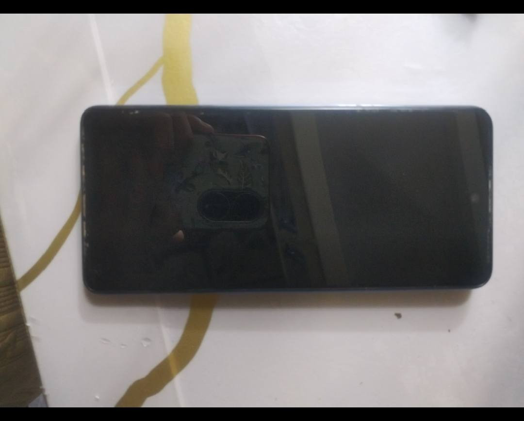 انفنكس هوت 40برو شرط بلادي صار شهرين من اشتريتو كارتونو موجود
ذاكره 256الرام 16 والشاشه 120هيرتز كامره 108ميكه بكسل
مراوس بايفون شعندك نزل أو طب خاص🫡


**إذا كنت صاحب هذا الإعلان وتريد حذفه لأي سبب، رجاءا أرسل رسالة إلى الدعم الفني**