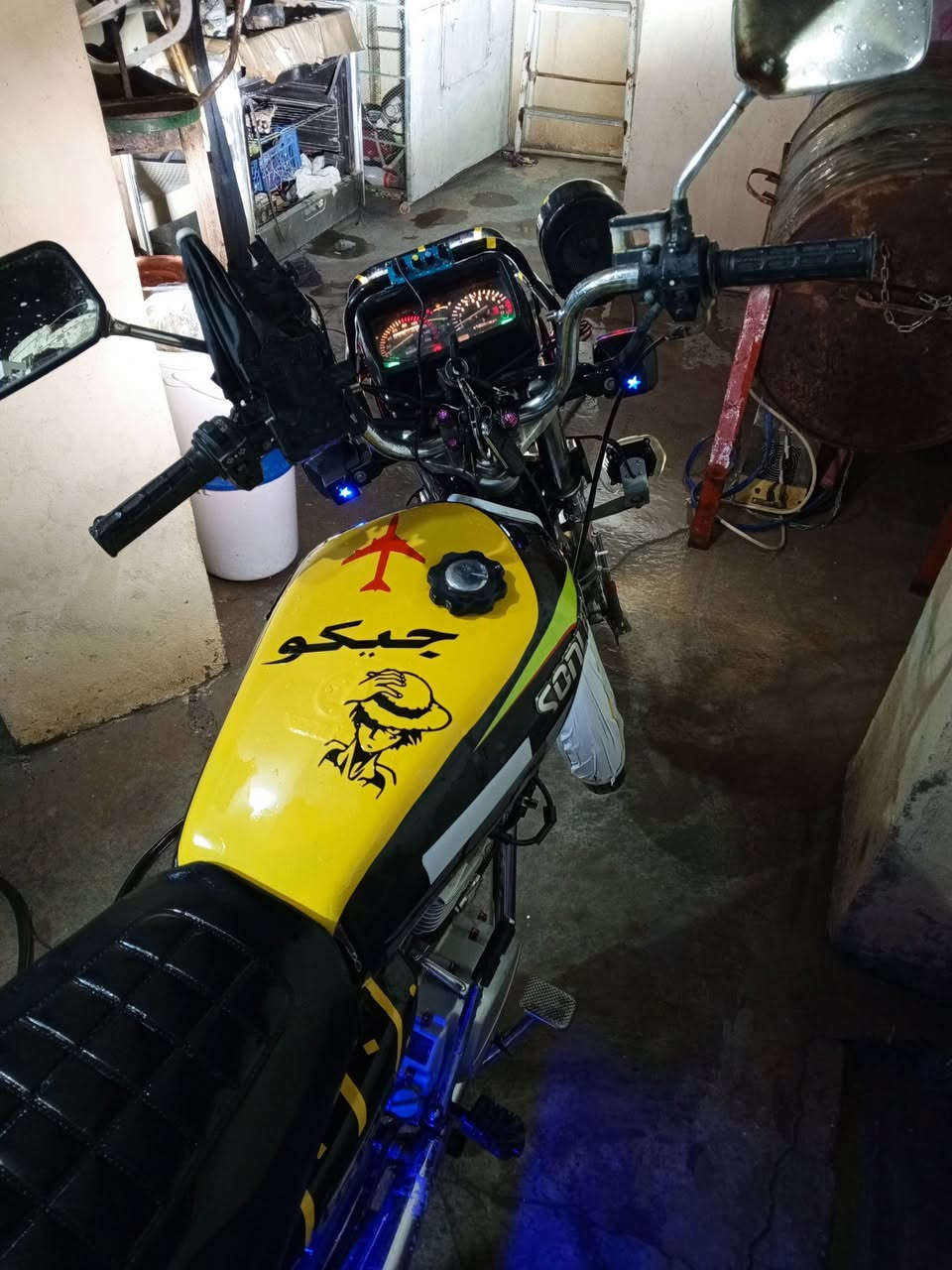 سلام عليكم دراجه سيفان موديل 20 باب اول وزن ثقيل نضافه خير من الله كهربائيات شغاله محرك ماشالله اخرس وشكلها احلا من الصوره سعر خاص او واتساب ***********
