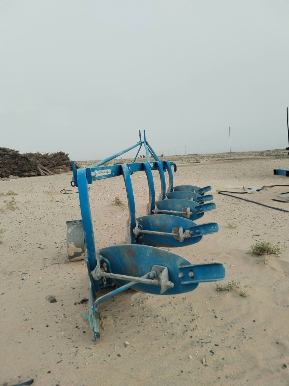 سلام عليكم
فدان خماسي تركي حجم 12
السعر 2,700,000
المكان البصره سفوان
***********
