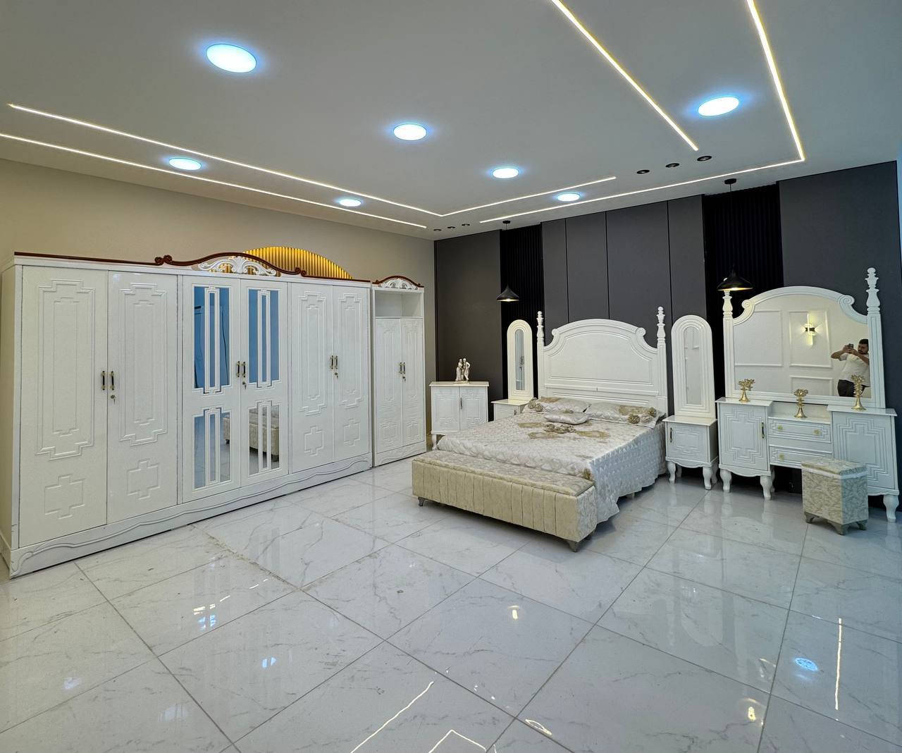 موديلات جديدة ومميزة ✨
وأسعار تنافسية 
       توفر للحجز والتوصيل المباشر 
جميع متاجرنا ترحب بكم 💚 
غرف صاج عراقيه  تصميم تركي مميز 
وفرنا لكم مجموعه من الموديلات ✨
الغرف الصاج ✨ 

شغل وصبغ من اجود اعمالنا وباسعار مختلفه
غرفة اخشاب مكونات الغرفه
١/ كنتور
٢ /ميز مرايه
٣/ ميز بلازمه
٤ /زاويه كنتورية
٥ /سرير
٦/ تاج الجربايه
٧/ ناصي جربايه
٨/ قواعد جربايه
٩/ كومديات عدد٢ 
#اجرة_الشد.والنقل_حسب_العنوان

#الاضافات. شازلون مقعد /50
شازلون مخزن/75
دواشك طبية درجه اولى ضمان خمس سنوات استبدال/ 
#اثاث
#غرف_نوم_عراقية
#فخر_النجارة_العراقية
#رمضان_كريم
#عروض_رمضانية

ويانه غير طلبك يوصل لباب البيت باسرع وقت  سارع للحجز 

☎️للطلب والاستفسار يرجئ ارسال صوره الموديل و مراسلة الصفحة


**إذا كنت صاحب هذا الإعلان وتريد حذفه لأي سبب، رجاءا أرسل رسالة إلى الدعم الفني**