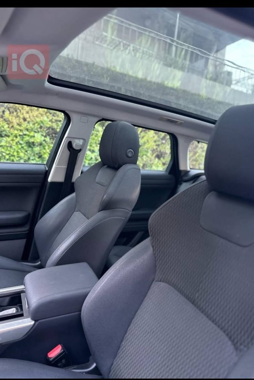 ڕە نج ئیفۆک ٢٠١٦ لێدراو بۆیاخی هیچ نیە  رە قە م هه ولێر بە ناوی خۆ مە وە یە نرخی ١٧٥$
*********** السليمانية, العراق
