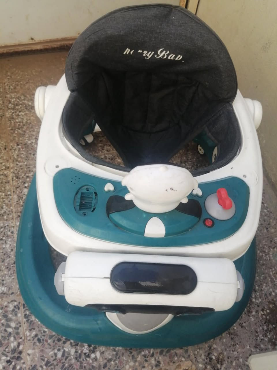 سلام عليكم ورحمة غ اض بيت للبيع صوبه نفطيه ب٥٠ الف ياباني حجله ب١٠ الاف رجل مكينه ب١٥ العدد٢ شاشه زغيره حجم٢٢ بوصه ب٥٥ الف طوس ثريه ب١٠ الاف عدد٨ جداري صحن ب٥ الاف ستلايت ب٥ الاف وعندي بعد غراض تاير ستوته ب١٠ نظيف زوالي عدد٣ مالت غرف وصاله زغيره او مواكب للبيع سعره الوحده ٢٥ الف اخوجديد من الزينات حتى غسل ميحتاج مكانه نفس النجف بدايه الملعب الدولي شارع خاص مفتوح


**إذا كنت صاحب هذا الإعلان وتريد حذفه لأي سبب، رجاءا أرسل رسالة إلى الدعم الفني**