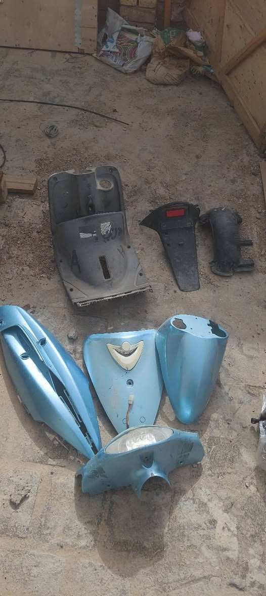 غراض للبيع كابريتر قفاز وكلجات جوا سوك شراي يراسلني خاص.


**إذا كنت صاحب هذا الإعلان وتريد حذفه لأي سبب، رجاءا أرسل رسالة إلى الدعم الفني**