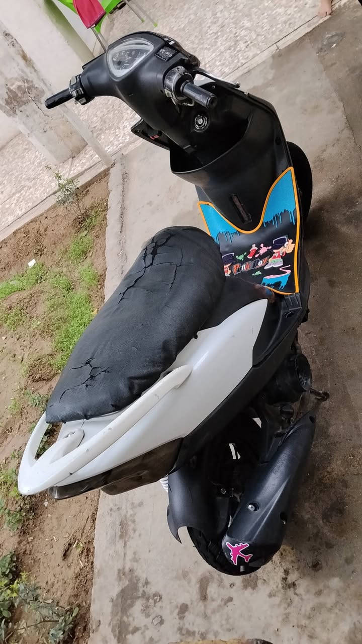 مكس عدله للبيع دراجه كلش حلوه السعر 450 أو بيه مجال مكاني حله ***********
