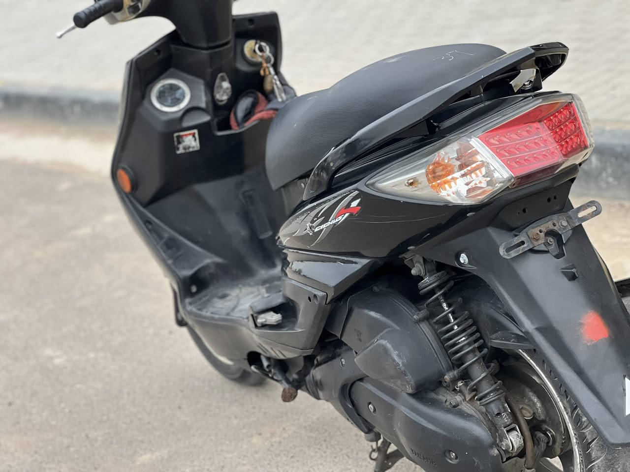 السلام عليكم اليوم جايبلكم رنبه دراجه جديد سكنس حديث طلاعات مكفوله دراجه صالهه 10 ايام من منزليهه شلعه معدل فول. هيه بعد جديده نوزل مكاني كاظميه شراي تصال دراجه بلعافيه على ياخذهه تصال ***********
